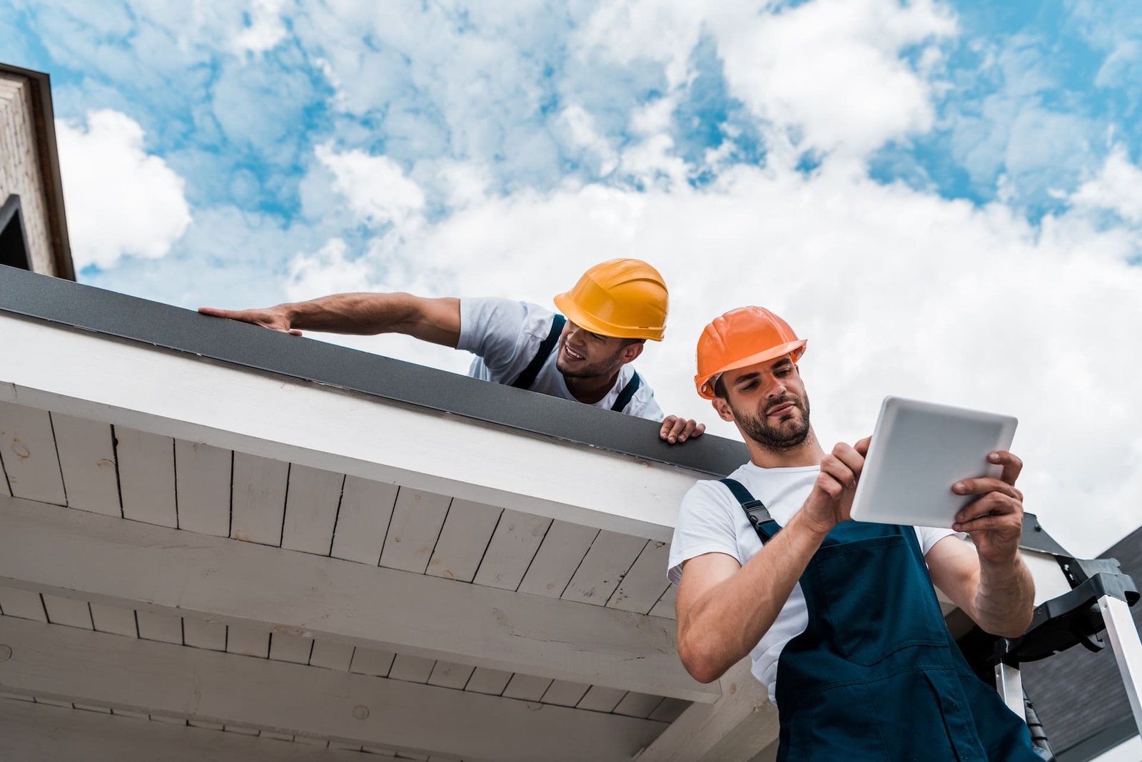 5 Essential Tips for Choosing the Right Roofing Contractor in Florida